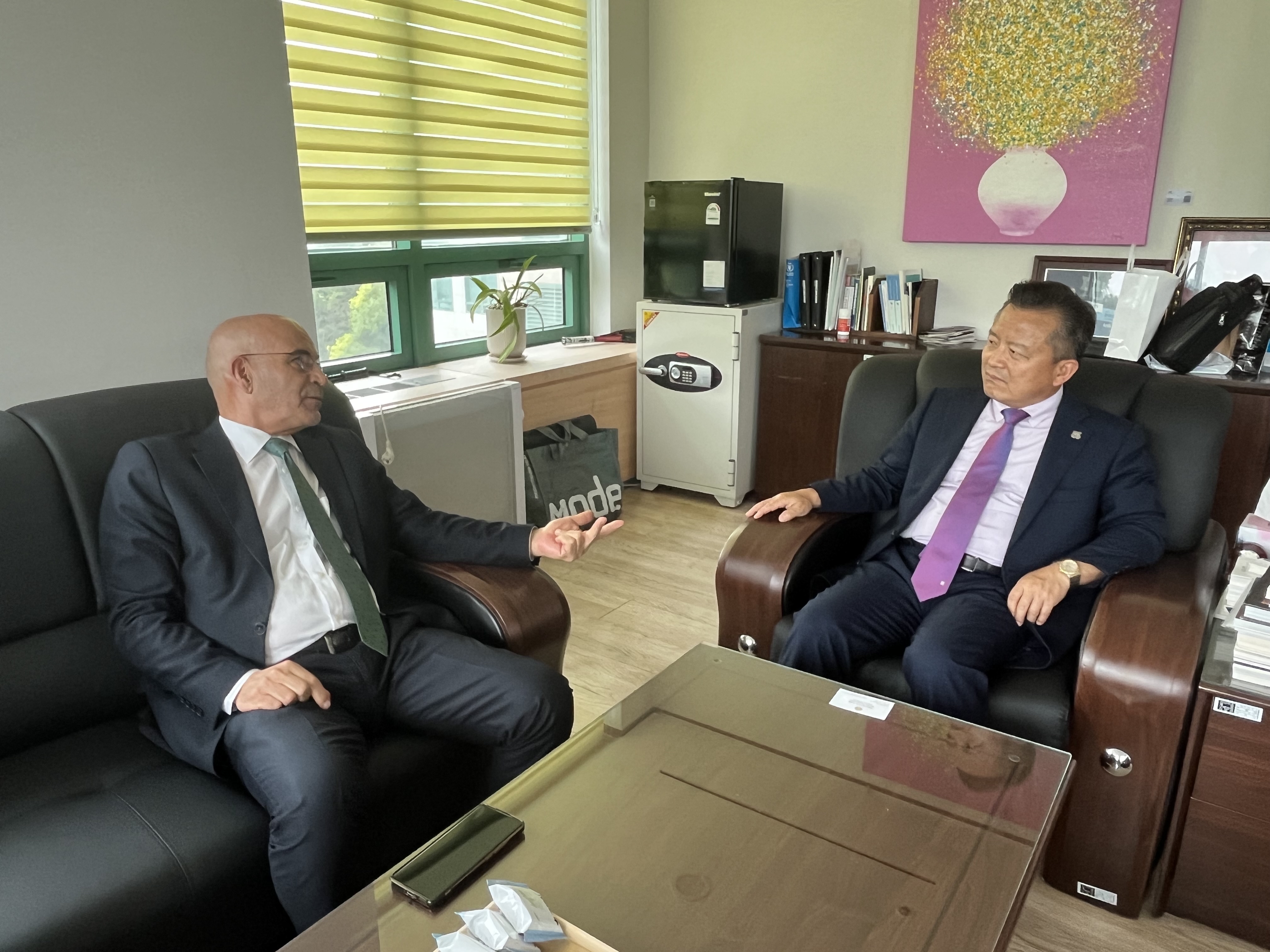 Rencontre avec l'Ambassadeur d'Algérie en Corée du Sud